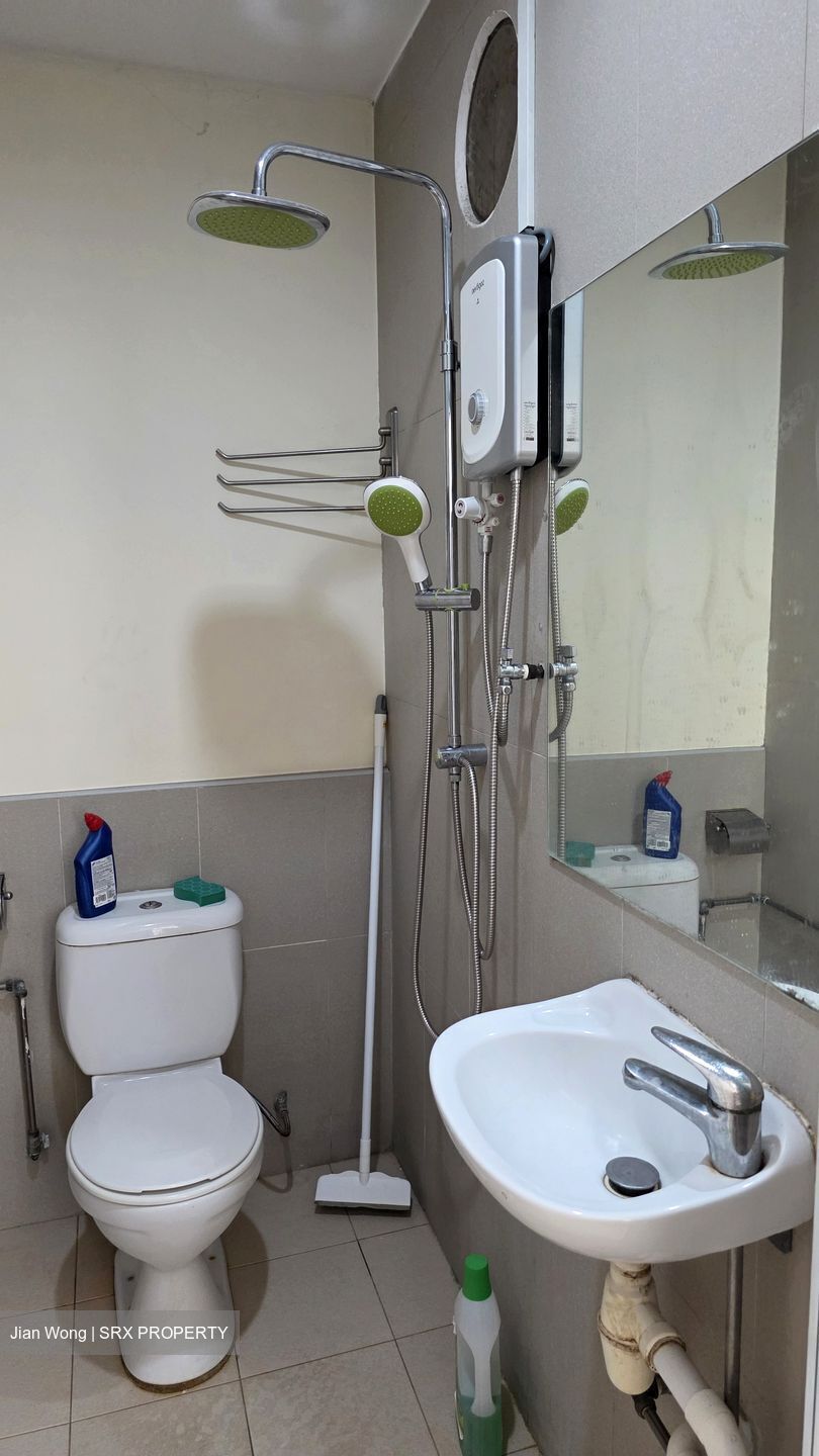 Lorong 4 Geylang (D14), Apartment #602834481